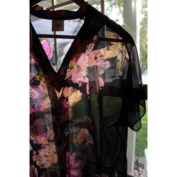 Cabi Floral Limited Edition Bouquet Blouse Preowned Small - Picture 4 of 13